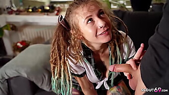 Julia Juice, Nemecká Dreadlocked Dievčina, Zvádza Svojho Učiteľa Na Tvrdú Jazdu