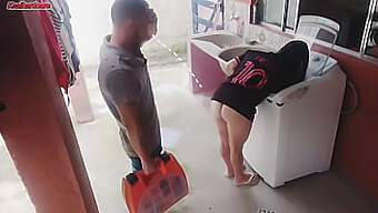 A White Married Housewife Seduces A Washing Machine Repairman While Her Husband Is Away, Offering Her Ass In Exchange For His Attention