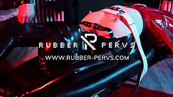 German Female Masturbates And Rubs Herself To Climax In Rubber Clinic